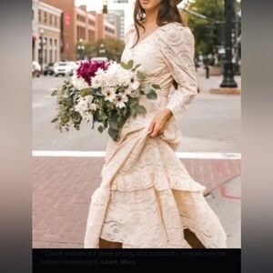 Ivy City Co Ava Dress, like new.